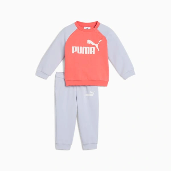 Søde PUMA Minicats sæt: Raglan trøje og bukser til de mindste eventyrere! Perfekt til leg og hygge.
